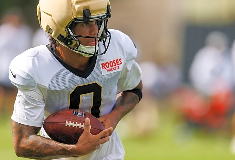 Saints rookie WR Jordyn Tyson (leg) exits practice