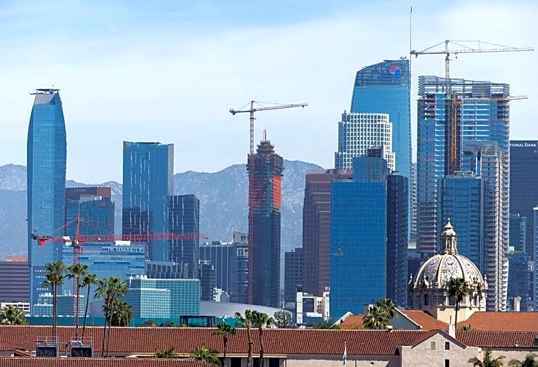 Los Angeles to speed up gun licensing process to settle US government lawsuit