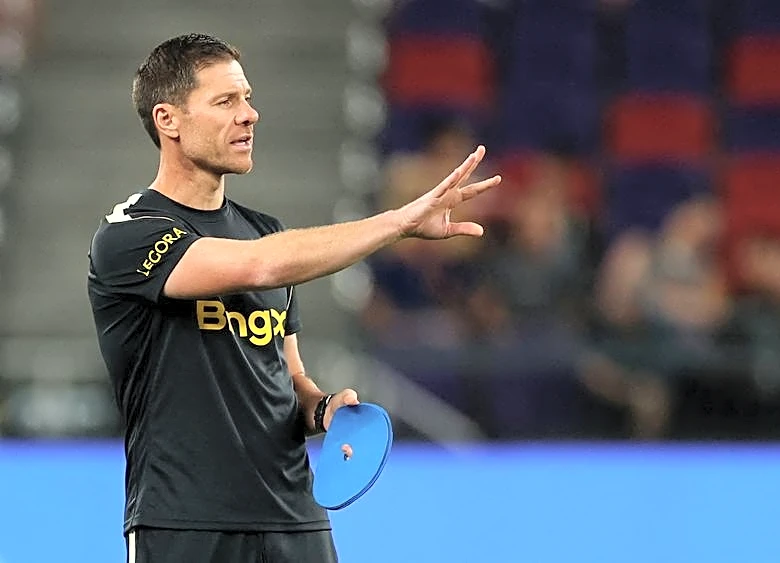 Soccer-Revamped Chelsea aim to draw a line under years of disappointment