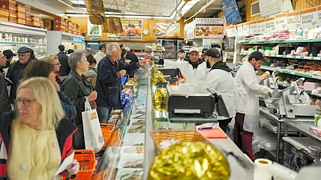 US retail sales unexpectedly fall in July