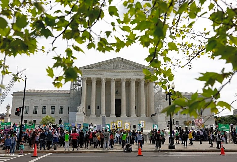 Idaho must allow abortions to preserve women's health, US judge rules