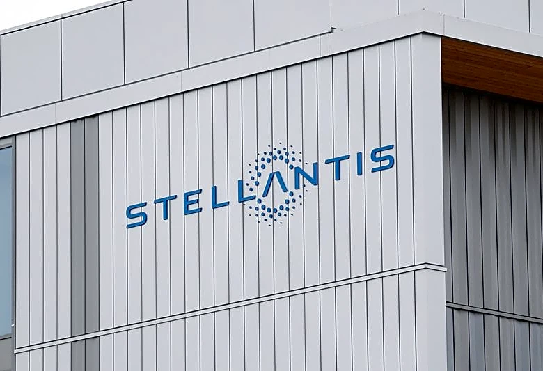 Stellantis considering sale of Canada plant, autoworker union says