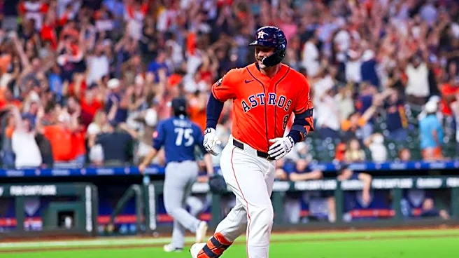 MLB roundup: Christian Walker, Astros stun M's with 10th-inning rally