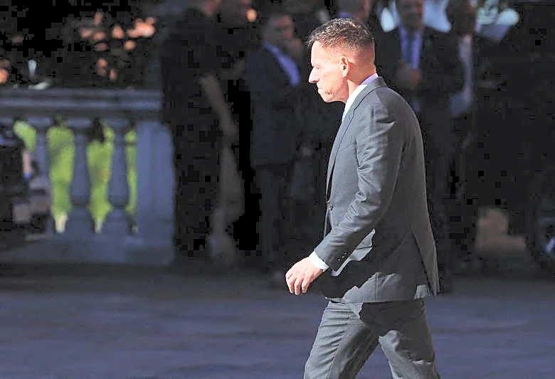 Billionaire Peter Thiel buys 1% stake in Argentine Vaca Muerta oil firm, filing shows