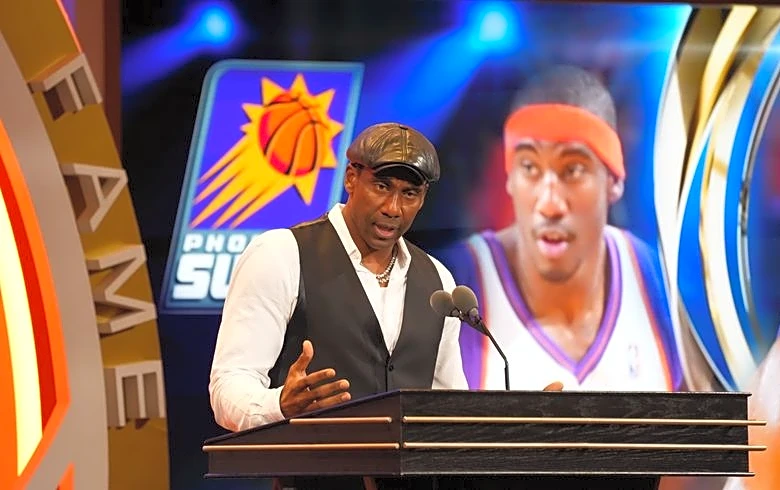 Amar’e Stoudemire among enshrinees at 2026 Naismith ceremony