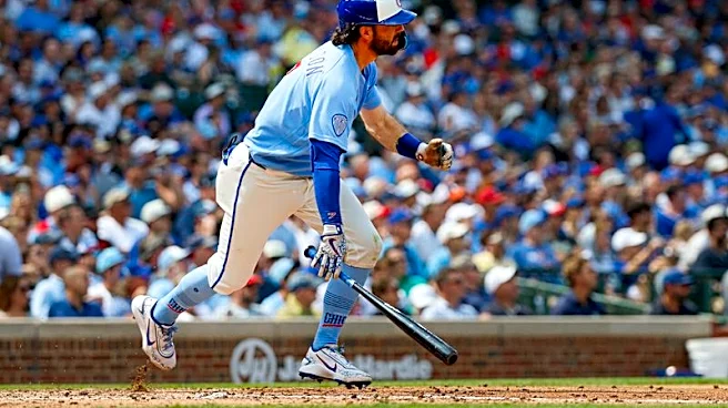 Reports: Cubs SS Dansby Swanson out 4-6 weeks with oblique strain
