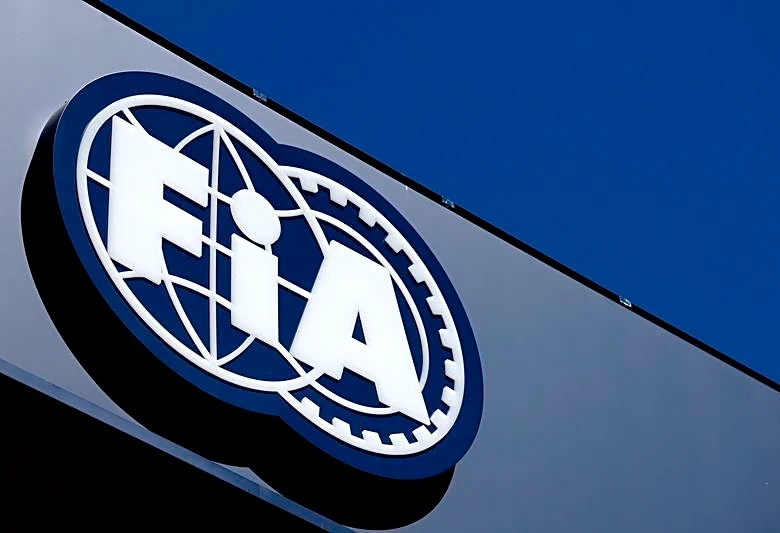 Motor racing-Ukraine calls on FIA to reconsider lifting ban on competitors from Russia, Belarus
