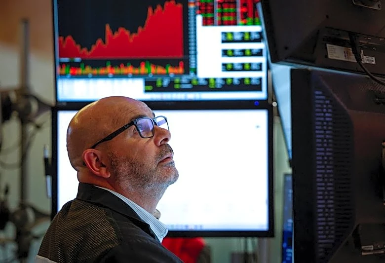 US stock futures steady after tech slump; investors focus on Middle East tensions