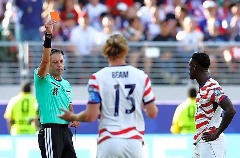 Soccer-Balogun furore risks eroding faith in officiating, say Webb and Masters
