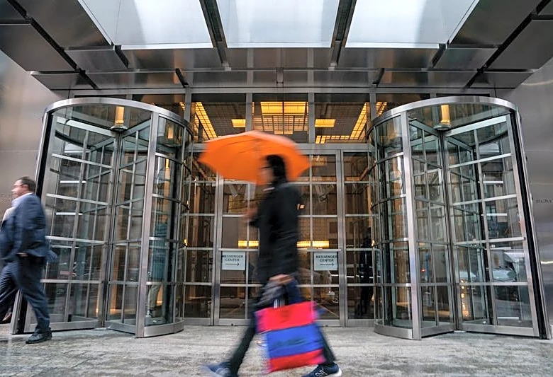 US appeals court revives Signature Bank collapse lawsuit despite FDIC objection
