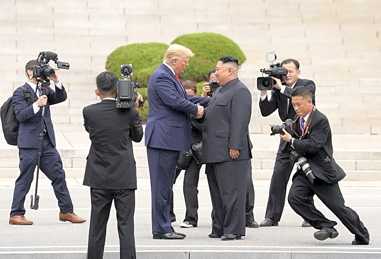 Trump says he plans to meet with North Korea's Kim this year
