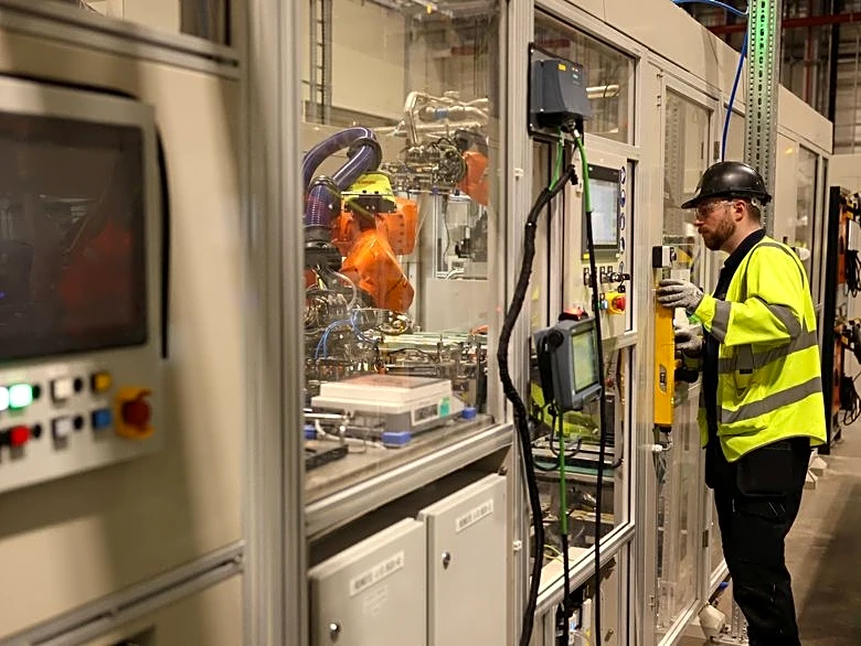 UK factory orders show best performance since November 2024, CBI survey shows