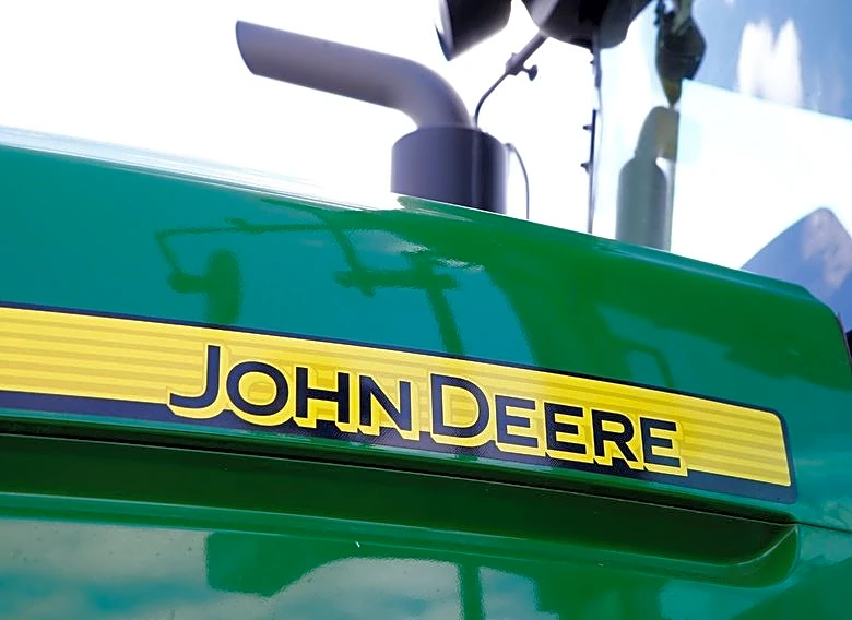 Deere raises 2026 profit view as AI construction boom lifts quarterly income, shares jump