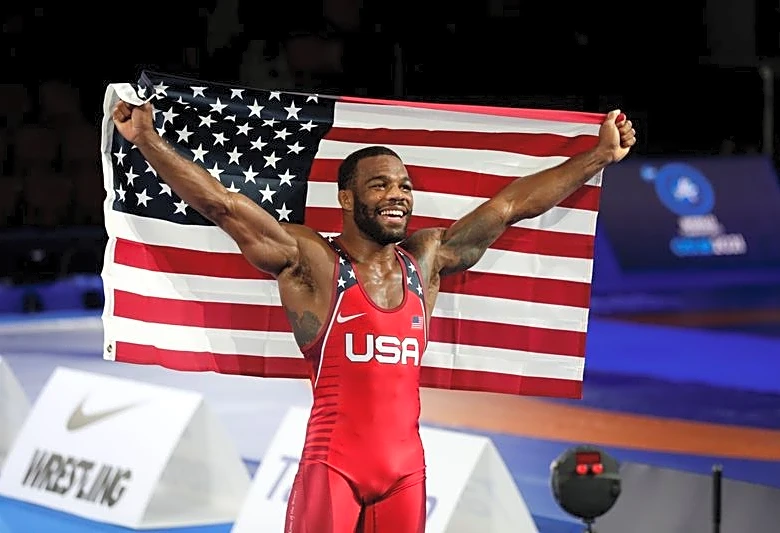 Wrestling-Back on the mat in new professional promotion, Burroughs dreams of Olympic return