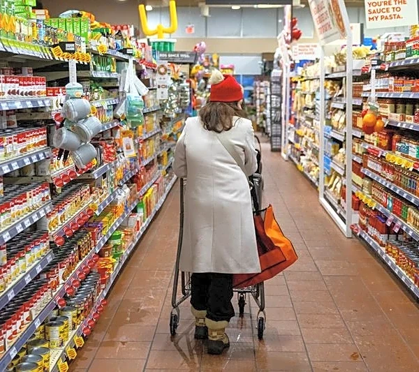 Canada retail sales rise 0.6% in June, StatsCan says