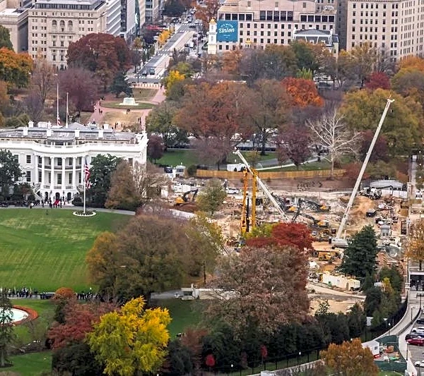 Supreme Court lets Trump continue work on White House ballroom for now