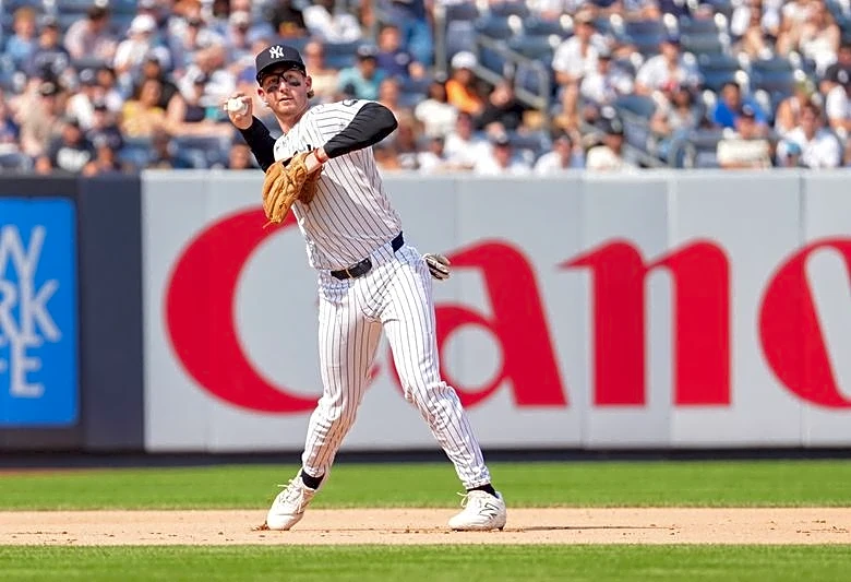 Yankees place 3B Ryan McMahon (thumb sprain) on IL