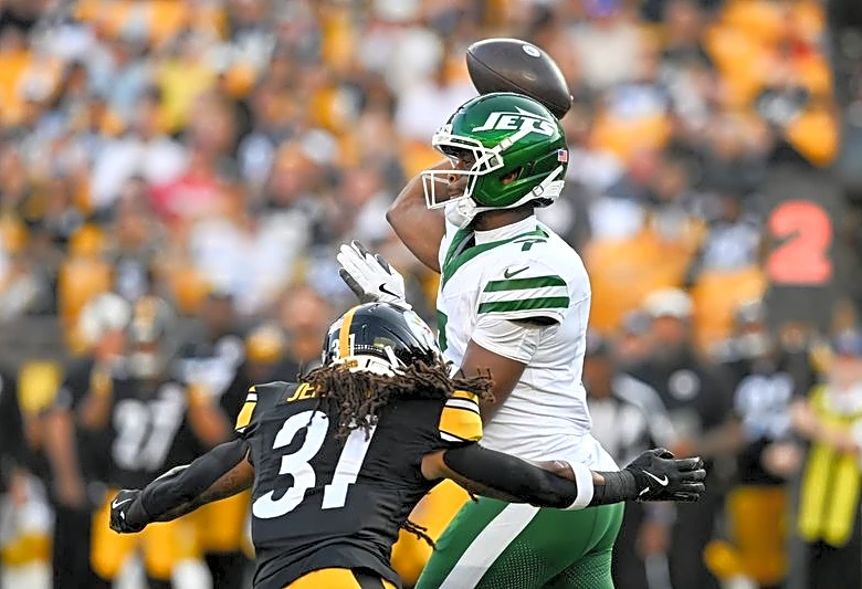 NFL presason roundup: Geno Smith shines as Jets dump Steelers