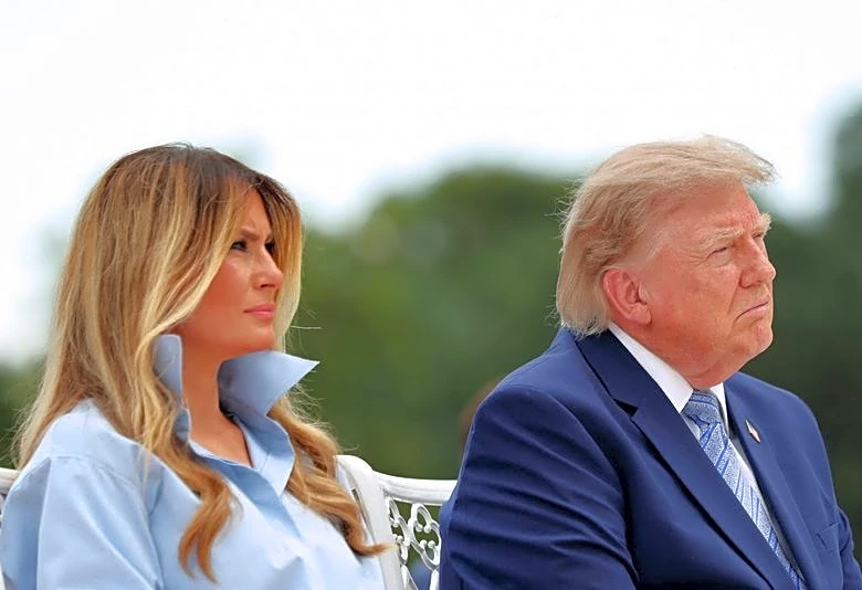 Analysis-Trump heads into midterms short on foreign policy wins