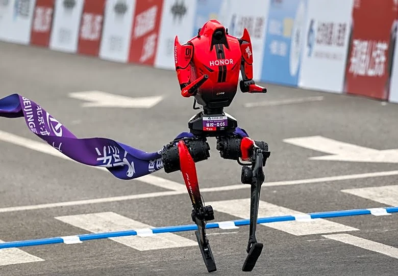 Chinese robot beats Usain Bolt's 100m world record at Beijing games