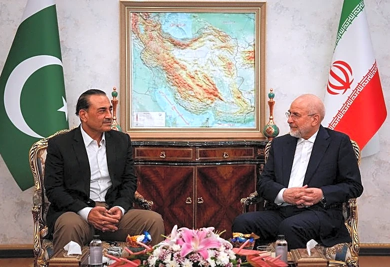 Pakistan and Iran made 'significant progress' in talks on conflict, minister says