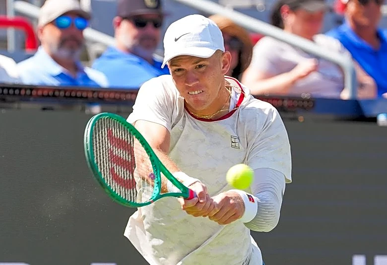 Martin Damm slams top-seeded Daniil Medvedev at Winston-Salem