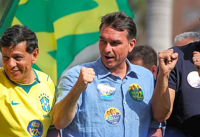 Brazil's Flavio Bolsonaro to introduce public debt ceiling if elected president, adviser says