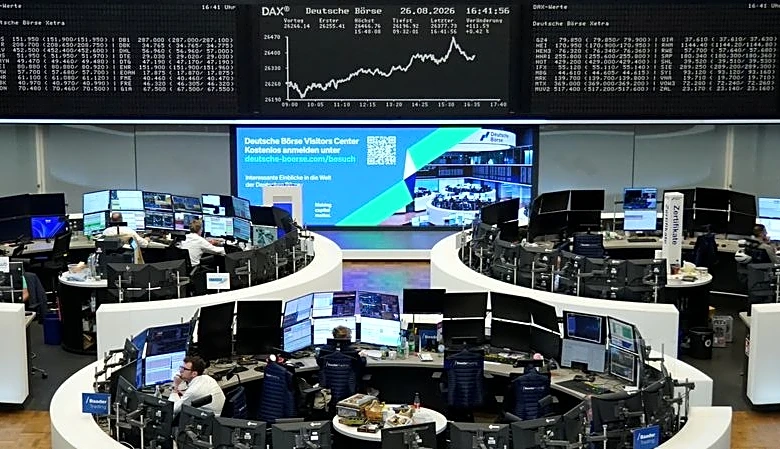 European shares fall as Nvidia boost fails to offset sectoral weakness