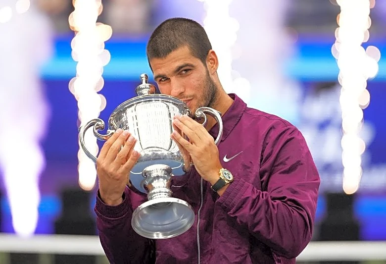 Tennis-US Open draw hands Alcaraz, Sabalenka tough tests