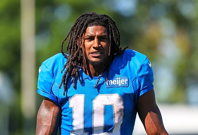 Lions RB Isiah Pacheco dealing with back injury