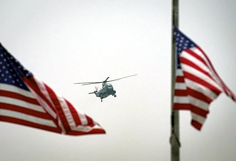 Marine One helicopter crew failed to reach air traffic control before safety incident, report says