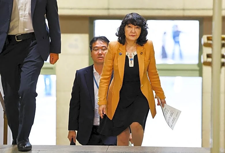 Japan's finance minister to attend G20, market focus on yen debate