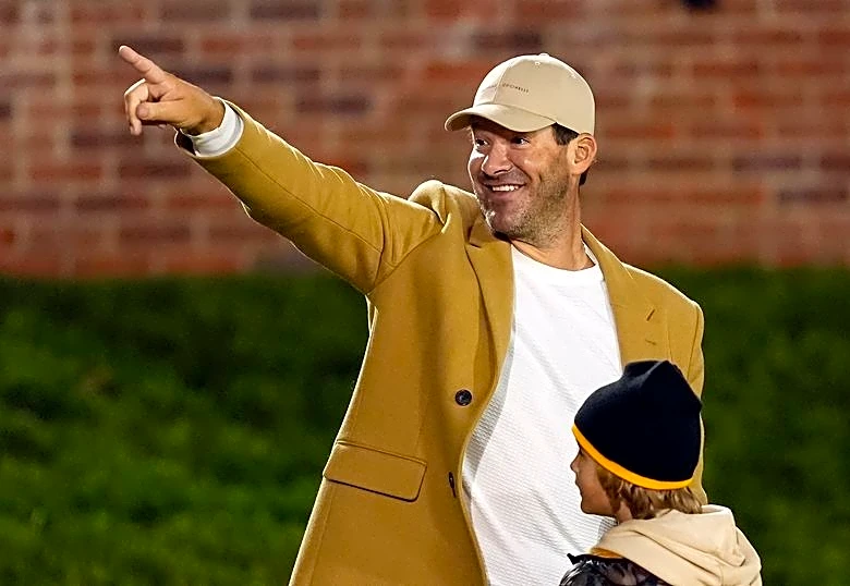 Tony Romo, facing new citations, 'accepts full responsibility'