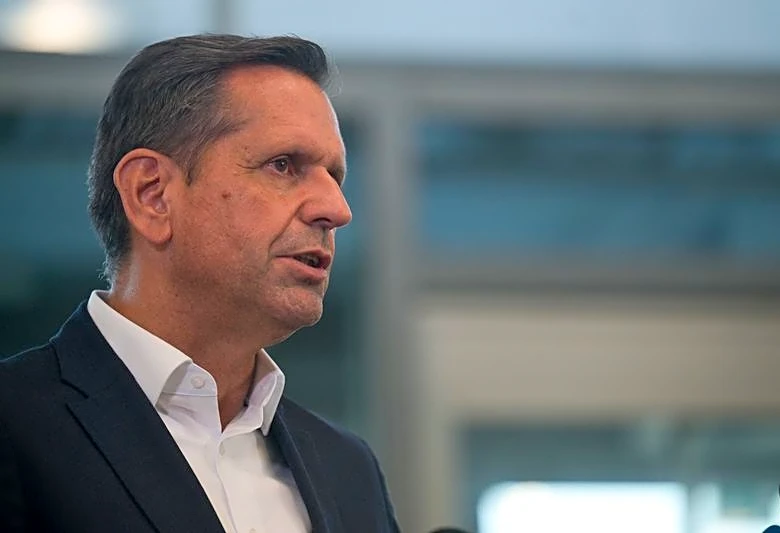 Lower Saxony premier urges agreement on VW restructuring before board meeting