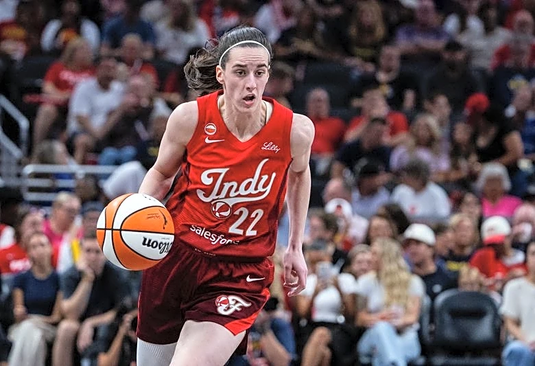 Caitlin Clark, Kelsey Mitchell combine for 68 as Fever trounce Sun