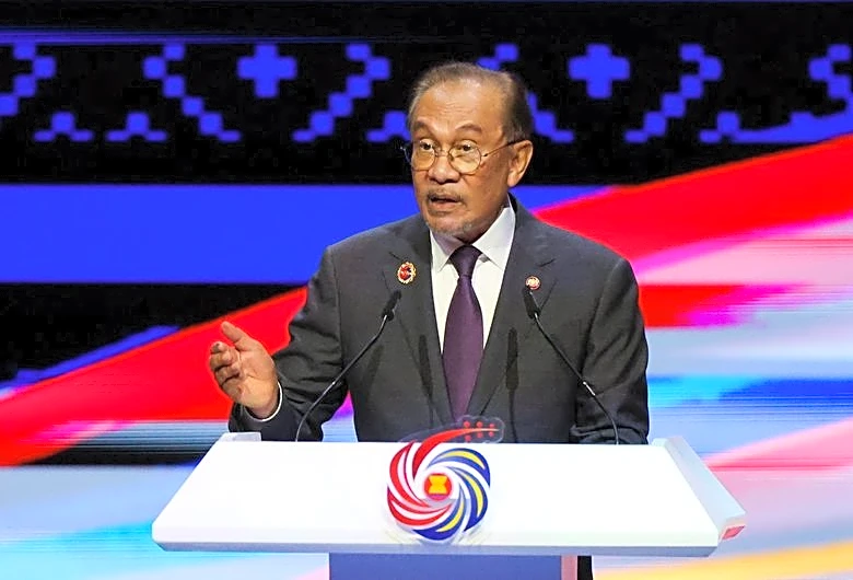 Malaysia PM unveils measures to tackle living costs, support local businesses