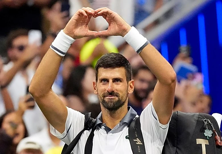 Tennis-Djokovic falls in US Open first round, Medvedev and Pegula advance