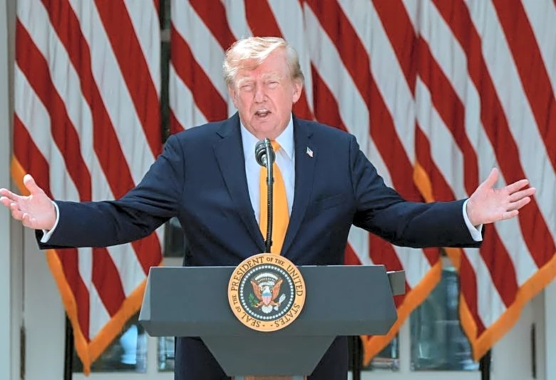 Trump's approval stuck at 33%; Democrats appear more fired up for midterms, Reuters/Ipsos poll finds