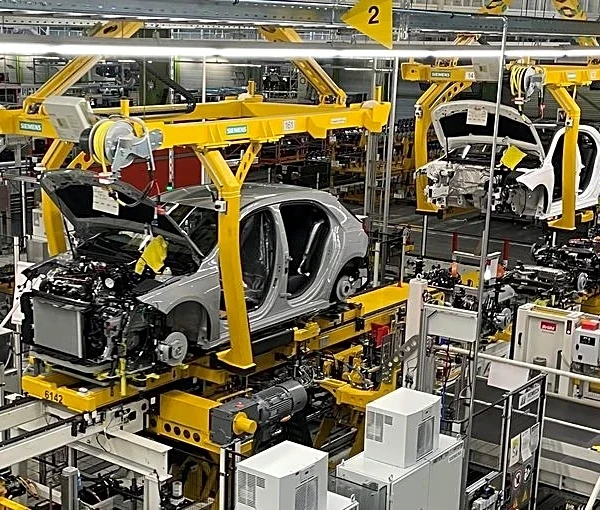 Euro zone factory growth at more than four-year high in August, PMI shows