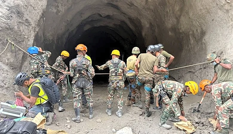 Nepal rescuers reach remote areas in search of thousands missing nearly a week after devastating floods