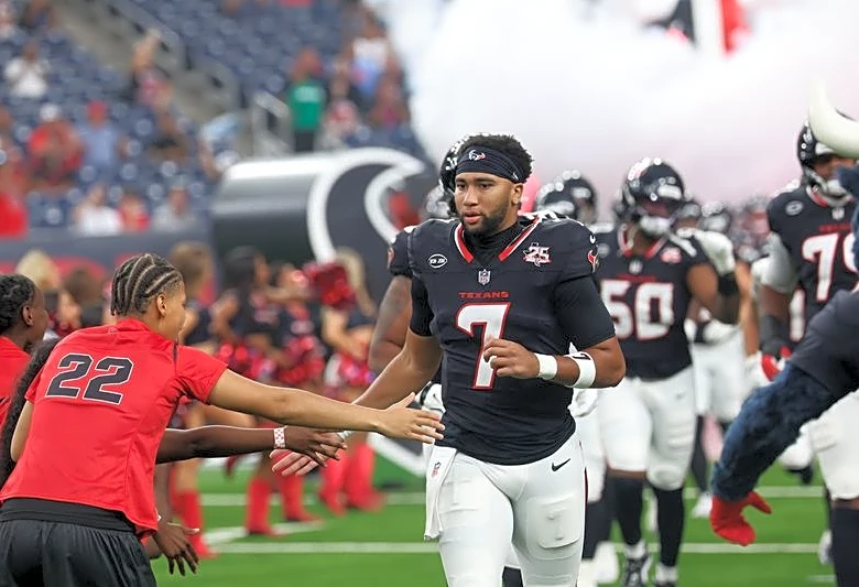 Texans GM sets Week 1 deadline for C.J. Stroud contract talks