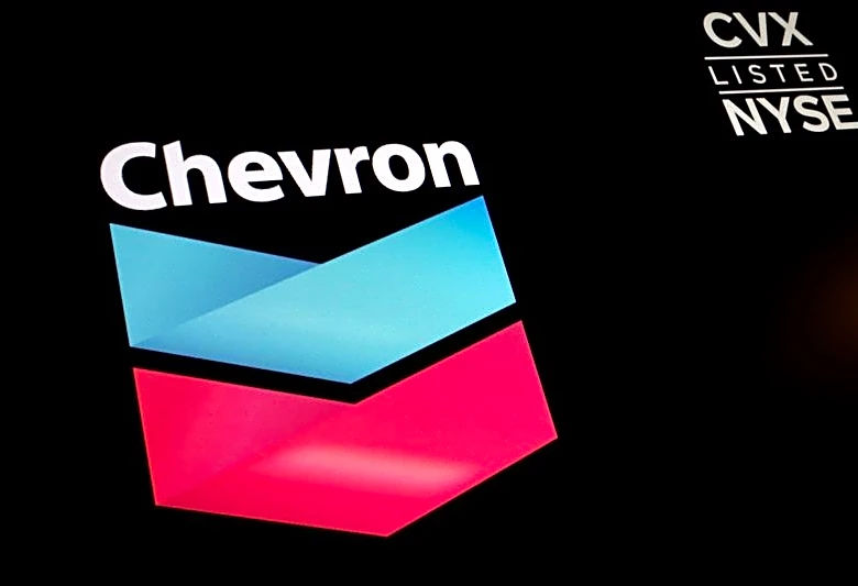 Chevron, ENI ink pacts for large oil project expansions in Venezuela