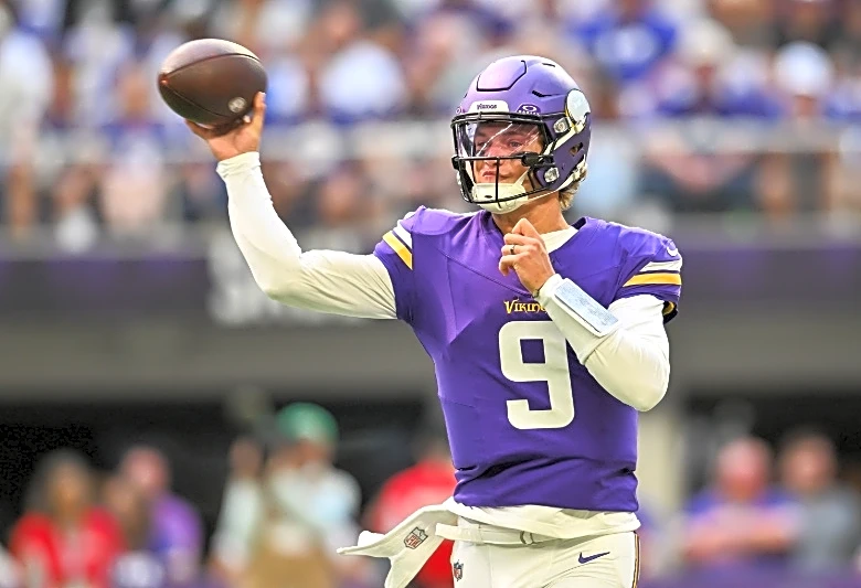 QB J.J. McCarthy still 'developing,' Vikings GM says
