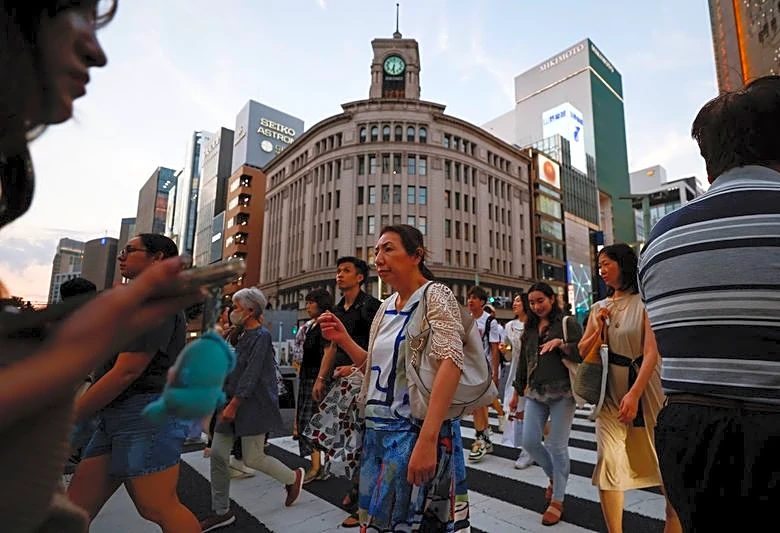 Japan services growth hits five-month high, PMI shows