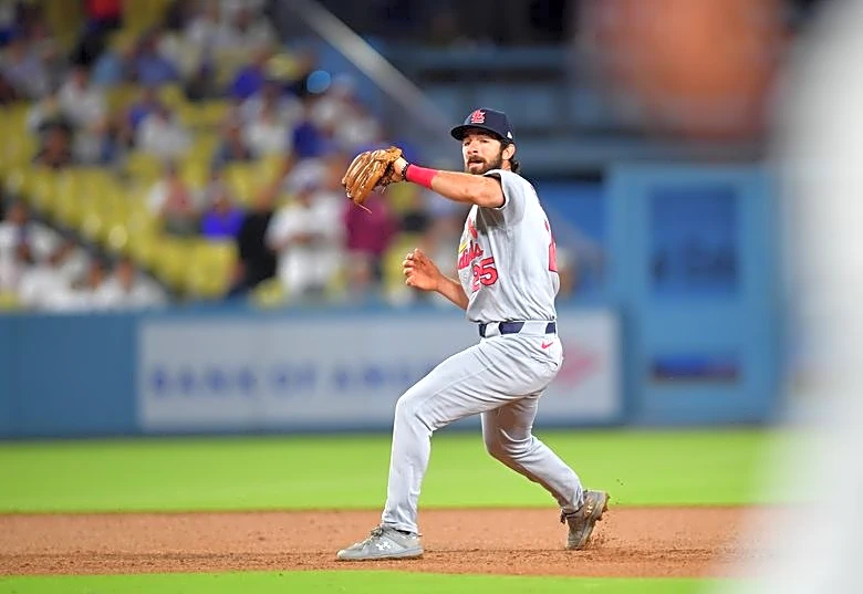 Cardinals rally in 10th inning, extend Dodgers' slump
