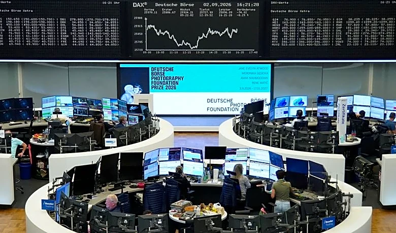 Stocks, bonds gain ahead of US data, Fed comments; yen rallies