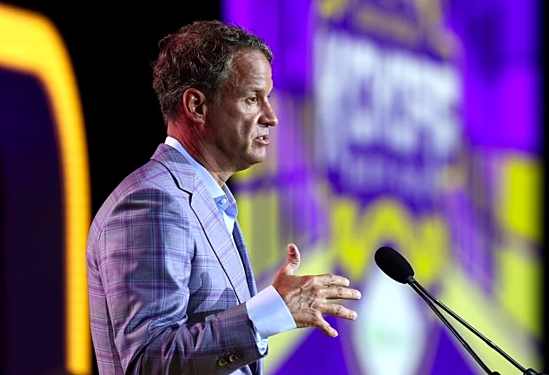 SEC sues LSU to block use of former NFL players