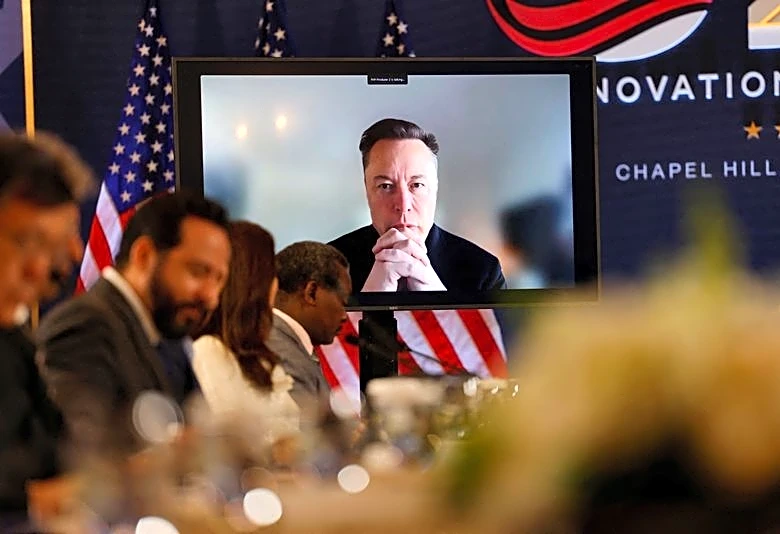 Musk super PAC wades into US midterms with $800,000 for Republicans in close races