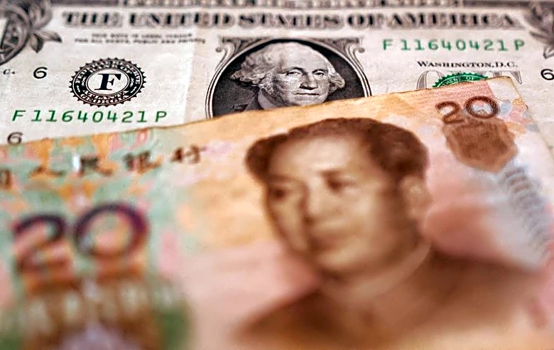 Exclusive-Chinese banks purchasing Treasuries after wooing dollar deposits, sources say