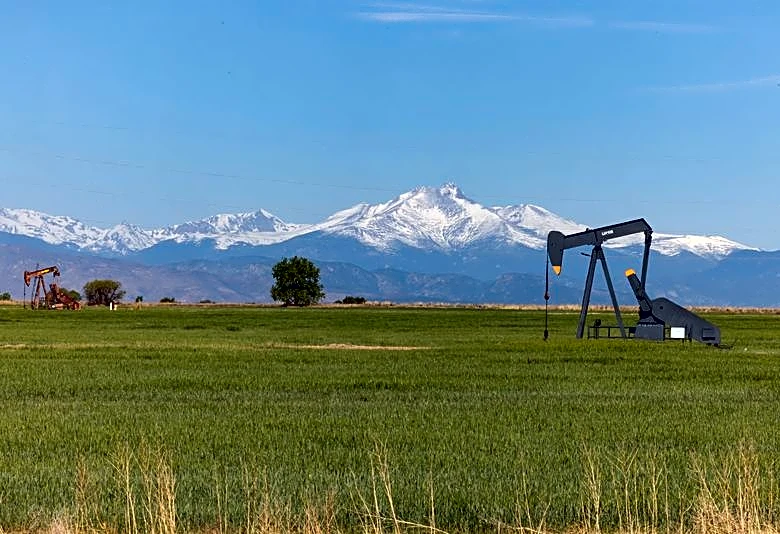 Oil slides on Friday, heads for weekly gain on US-Iran fight